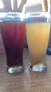Teh Laos dan Beer Pletok